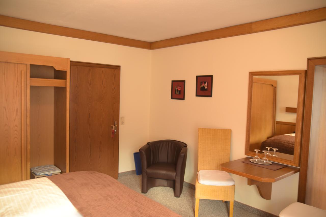 Landhotel Roefleuten بفرونتن المظهر الخارجي الصورة