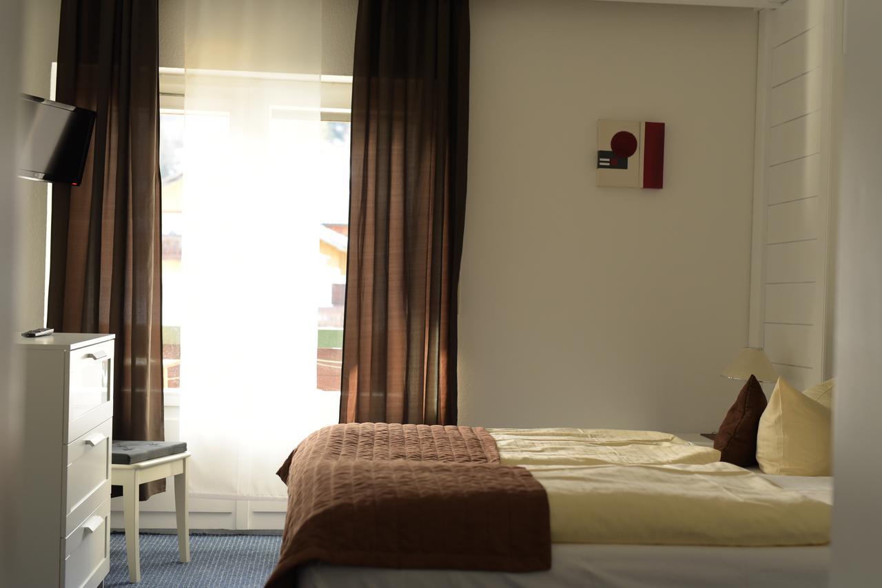 Landhotel Roefleuten بفرونتن المظهر الخارجي الصورة