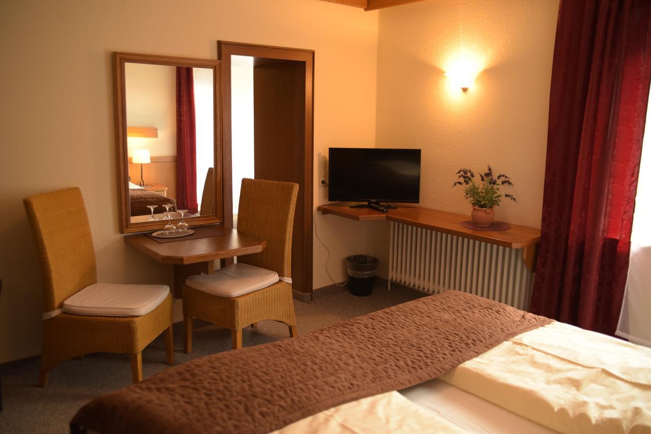 Landhotel Roefleuten بفرونتن المظهر الخارجي الصورة